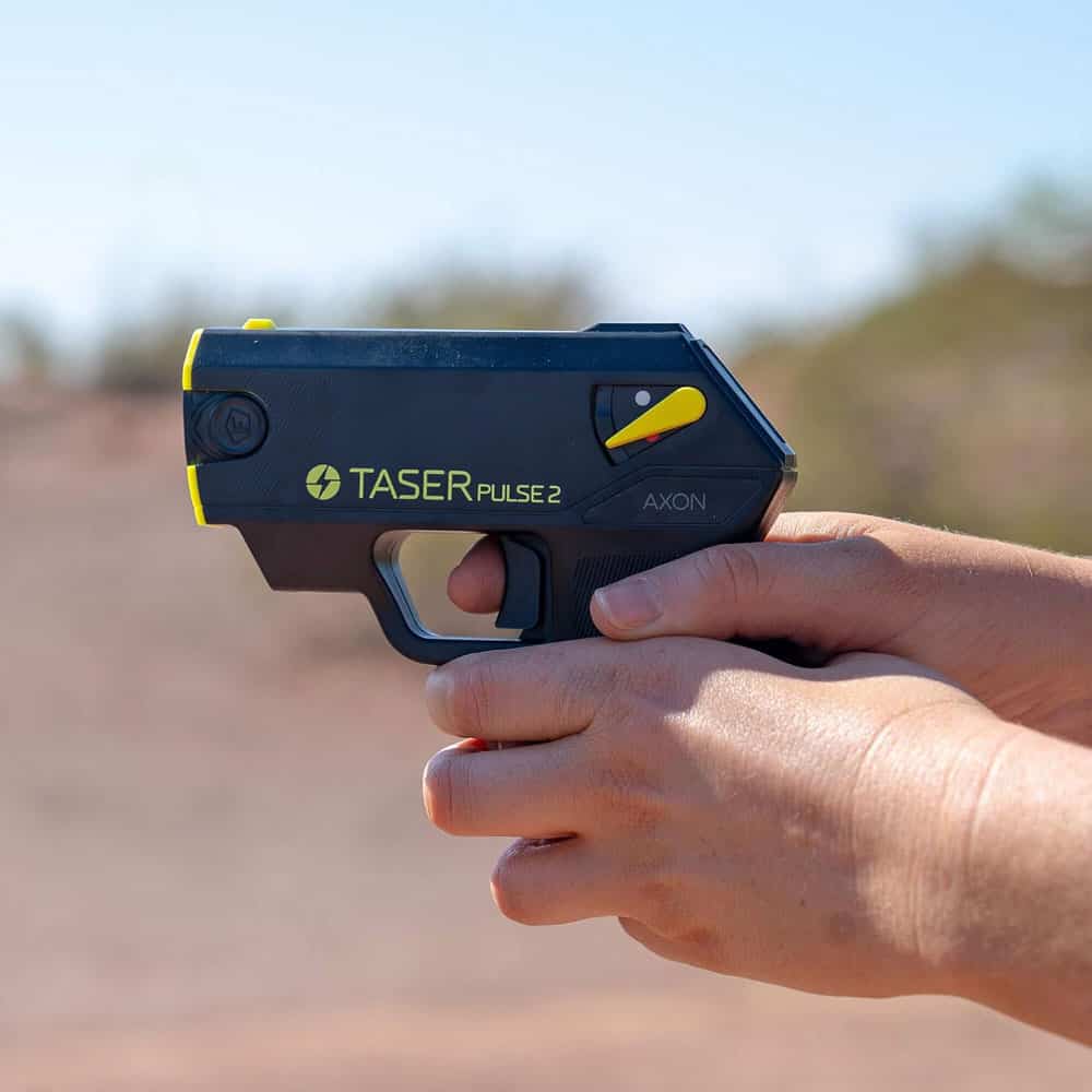 TASER Pulse 2 – 15-Foot Range, 50,000 Volts, Rechargeable - Image 4